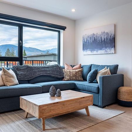 Bluebird Daze By Revelstoke Vacations Apartment Exterior photo